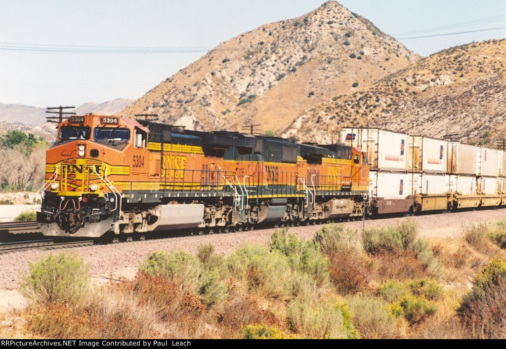 Westbound intermodal comes down the pass